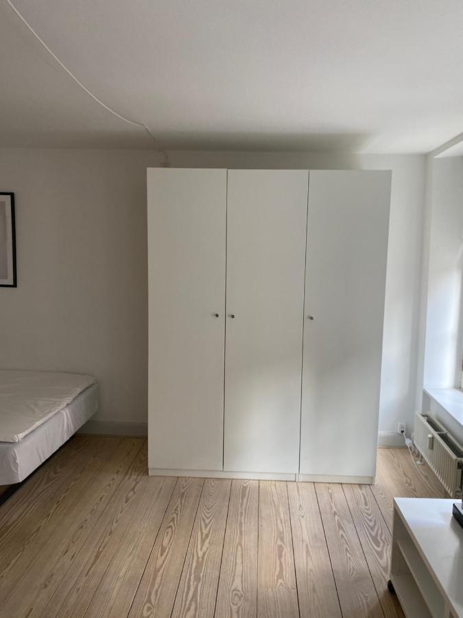 Charming Apartment In Historic City Center Kopenhagen Bagian luar foto